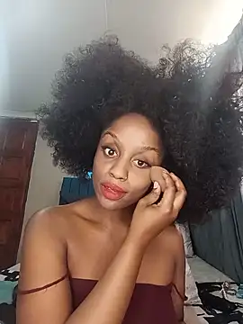 Snapshot of Queen-Chocolate chatting on 20, 5, 2026 Queen-Chocolate online show from 20, 5, 2026