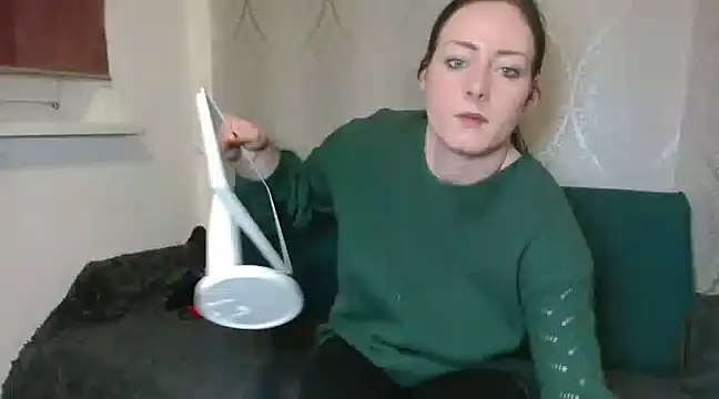 Jasmin-White online show from 20, 12, 2024