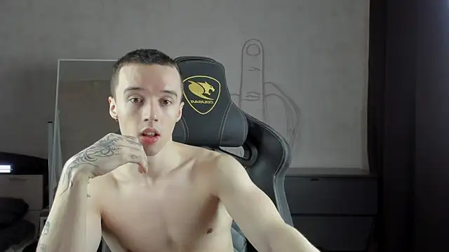 MasonWarholl online show from 4, 1, 2025