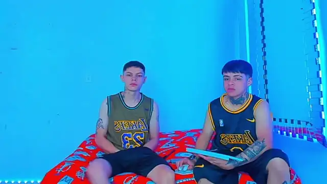 HOT boy2025 online show from 13, 12, 2024