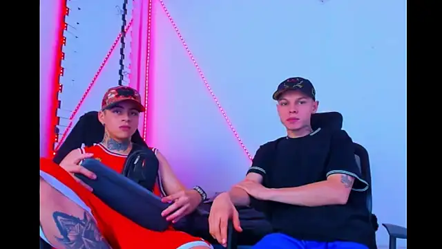 HOT boy2025 online show from 15, 9, 2025