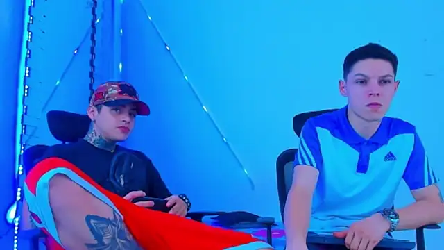 HOT boy2025 online show from 18, 10, 2025