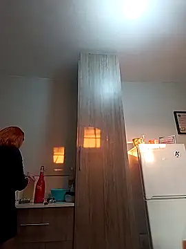 Snapshot of Mayo01_ chatting on 5, 11, 2025 Mayo01 online show from 5, 11, 2025