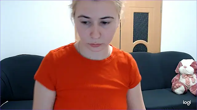 VioletaFlower7 online show from 16, 2, 2025