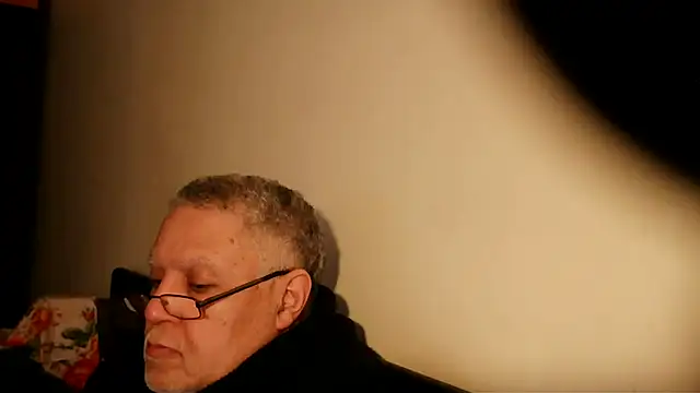 100Tauros online show from 6, 3, 2025