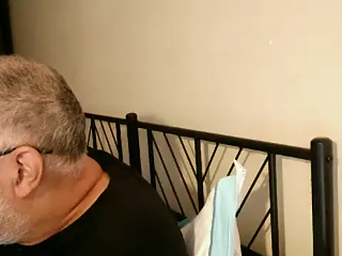 100Tauros online show from 27, 9, 2025