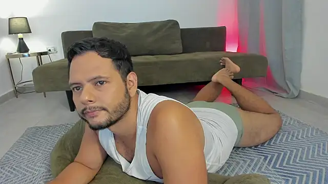 Snapshot of Nate_Ocean chatting on 25, 11, 2025 Nate Ocean online show from 25, 11, 2025