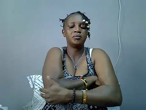 Snapshot of Hot_Caro chatting on 7, 12, 2024 Hot Caro online show from 7, 12, 2024