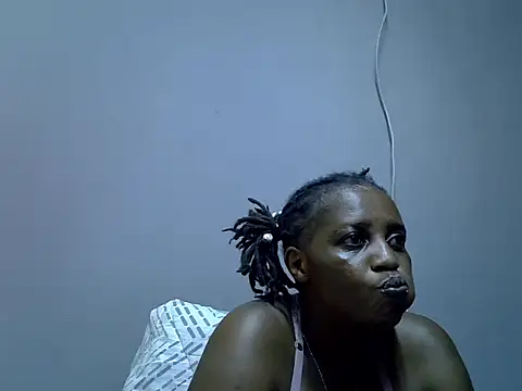 Snapshot of Hot_Caro chatting on 13, 12, 2024 Hot Caro online show from 13, 12, 2024