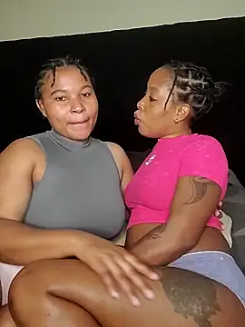 R-thequeen online show from 27, 11, 2025