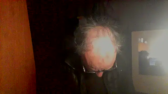 Snapshot of nice6incs chatting on 17, 12, 2025 nice6incs online show from 17, 12, 2025