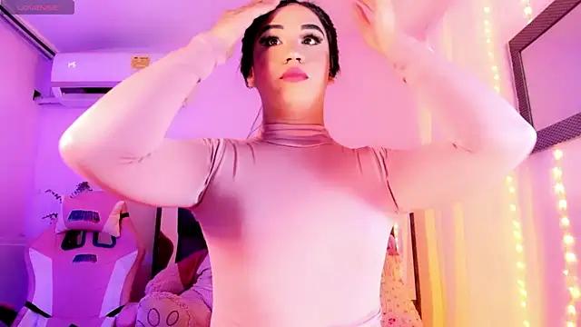 ShantalGirs online show from 28, 9, 2025