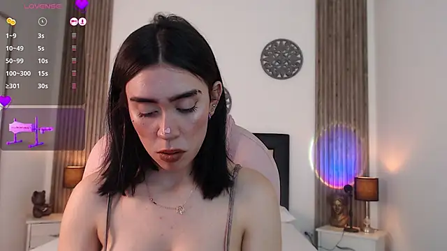 Julieta De Los Angeles online show from 27, 12, 2024