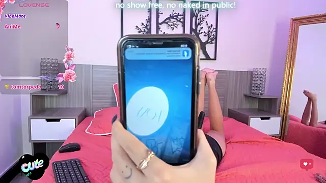 SkinnyFoxy online show from 12, 2, 2025