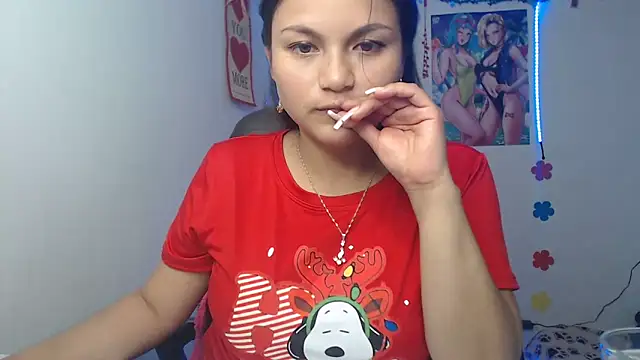 Snapshot of Zafiroweb09 chatting on 6, 12, 2024 Zafiroweb09 online show from 6, 12, 2024