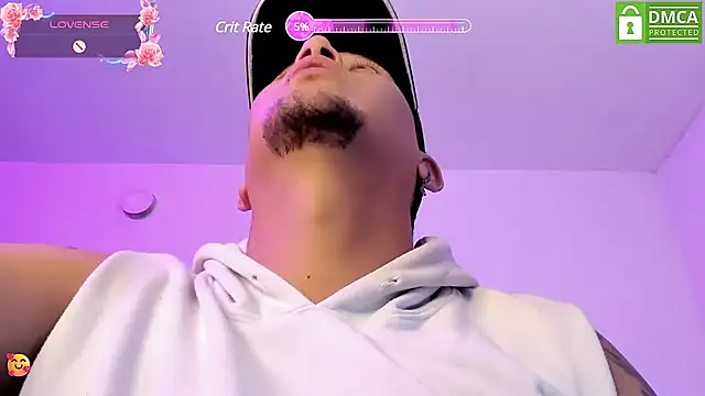 Snapshot of ameliaterry chatting on 8, 1, 2025 ameliaterry online show from 8, 1, 2025