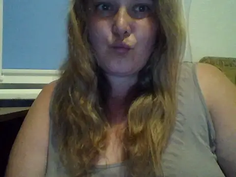 Snapshot of ParisMimi chatting on 25, 6, 2026 ParisMimi online show from 25, 6, 2026