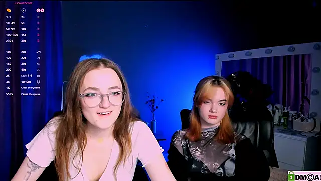 liana kisses online show from 1, 2, 2025