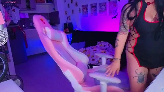 FernandaOrtegaaa online show from 13, 11, 2025