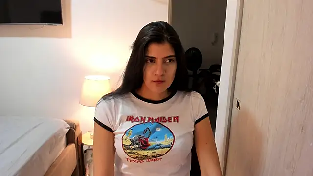 misstoya online show from 8, 9, 2025