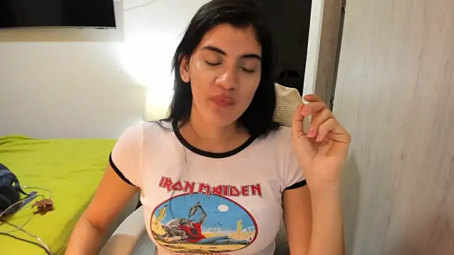 misstoya online show from 25, 10, 2025