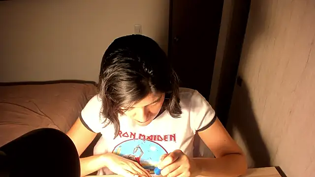 Snapshot of misstoya chatting on 25, 6, 2026 misstoya online show from 25, 6, 2026
