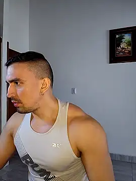 Snapshot of jhay-crux chatting on 7, 1, 2025 jhay-crux online show from 7, 1, 2025