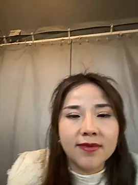 Snapshot of Efangfang chatting on 15, 12, 2024 Efangfang online show from 15, 12, 2024
