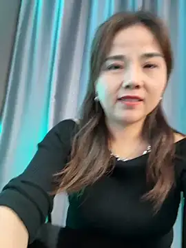Snapshot of Efangfang chatting on 21, 12, 2024 Efangfang online show from 21, 12, 2024