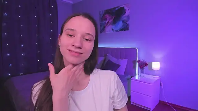 StaceySunny online show from 27, 2, 2025