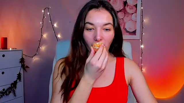Snapshot of Meagn_Extasy chatting on 4, 1, 2025 Meagn Extasy online show from 4, 1, 2025