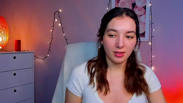 Snapshot of Meagn_Extasy chatting on 8, 1, 2025 Meagn Extasy online show from 8, 1, 2025