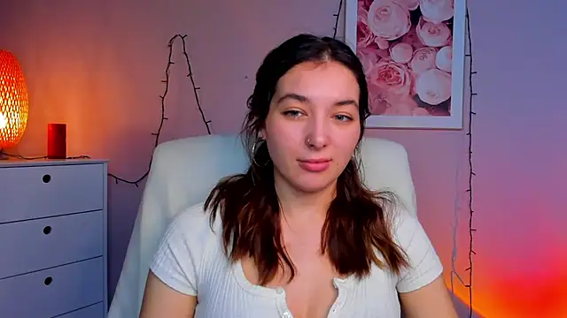 Snapshot of Meagn_Extasy chatting on 8, 1, 2025 Meagn Extasy online show from 8, 1, 2025