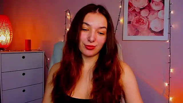Snapshot of Meagn_Extasy chatting on 4, 2, 2025 Meagn Extasy online show from 4, 2, 2025