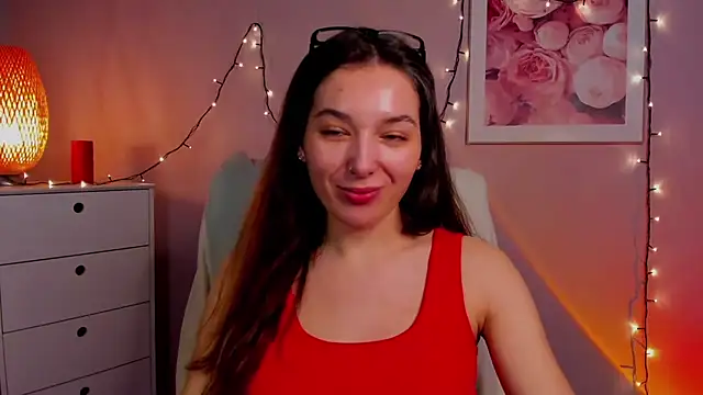 Snapshot of Meagn_Extasy chatting on 7, 3, 2025 Meagn Extasy online show from 7, 3, 2025