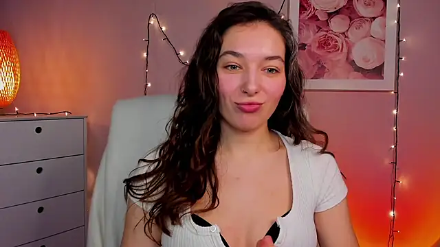Snapshot of Meagn_Extasy chatting on 20, 3, 2025 Meagn Extasy online show from 20, 3, 2025