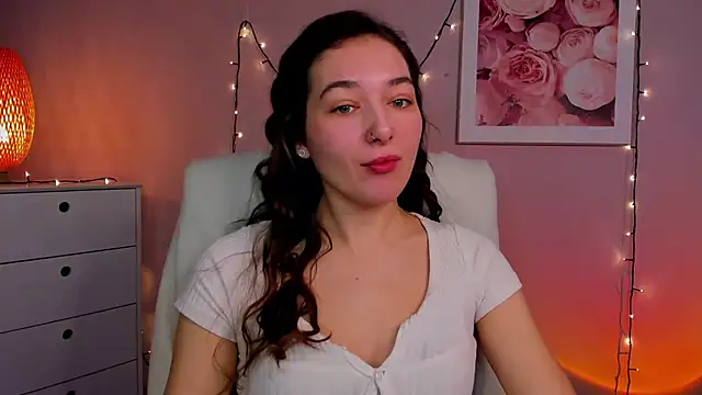Snapshot of Meagn_Extasy chatting on 21, 3, 2025 Meagn Extasy online show from 21, 3, 2025