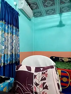 Snapshot of zakly69 chatting on 10, 3, 2025 zakly69 online show from 10, 3, 2025