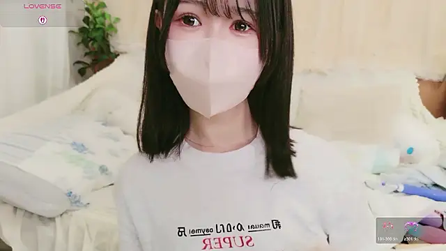 Snapshot of Conatsu chatting on 24, 4, 2026 Conatsu online show from 24, 4, 2026