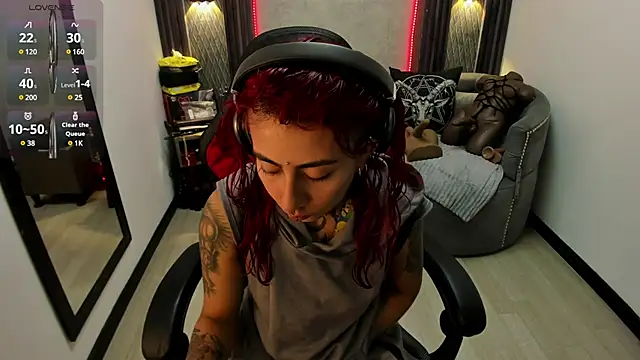 Snapshot of selene_red_ chatting on 13, 3, 2025 selene red online show from 13, 3, 2025