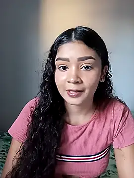 Snapshot of heleny901 chatting on 24, 10, 2025 heleny901 online show from 24, 10, 2025