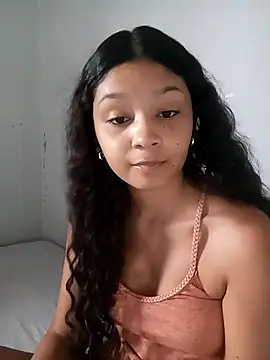 Snapshot of heleny901 chatting on 27, 10, 2025 heleny901 online show from 27, 10, 2025