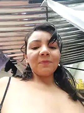 Snapshot of room_24funn chatting on 21, 12, 2024 room 24funn online show from 21, 12, 2024