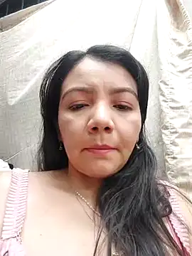 Snapshot of room_24funn chatting on 26, 12, 2024 room 24funn online show from 26, 12, 2024