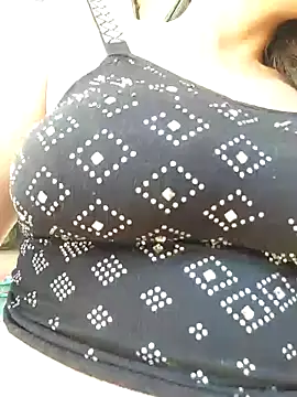 Snapshot of room_24funn chatting on 14, 1, 2025 room 24funn online show from 14, 1, 2025