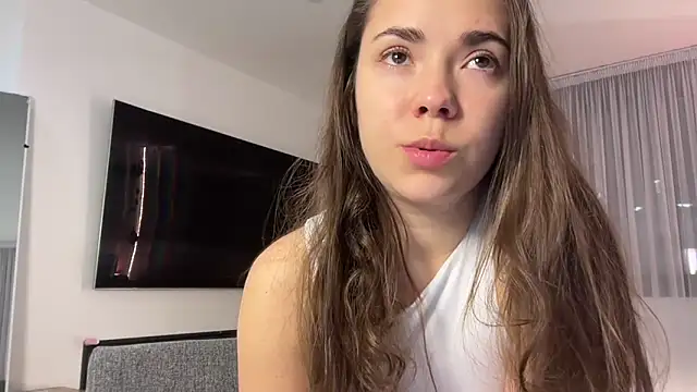 Mika Miller online show from 5, 5, 2026