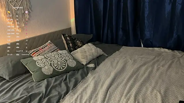 jennetdoll online show from 9, 12, 2024