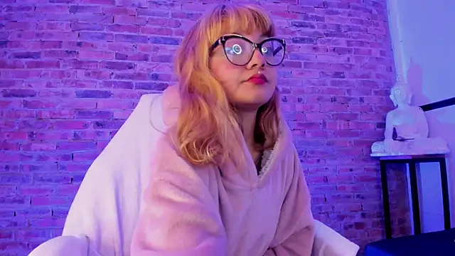 Sweet Namii online show from 5, 2, 2025