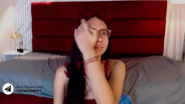 sara saenz99 online show from 14, 1, 2025