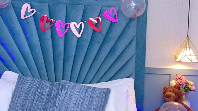 Snapshot of Camille_Torres chatting on 14, 2, 2025 Camille Torres online show from 14, 2, 2025